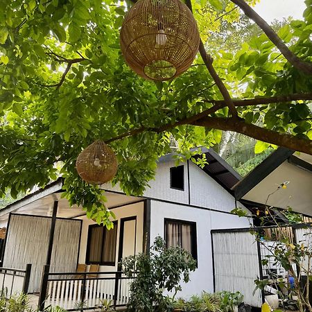 Kasitas Sibaltan Bed & Breakfast Ел Нидо Екстериор снимка